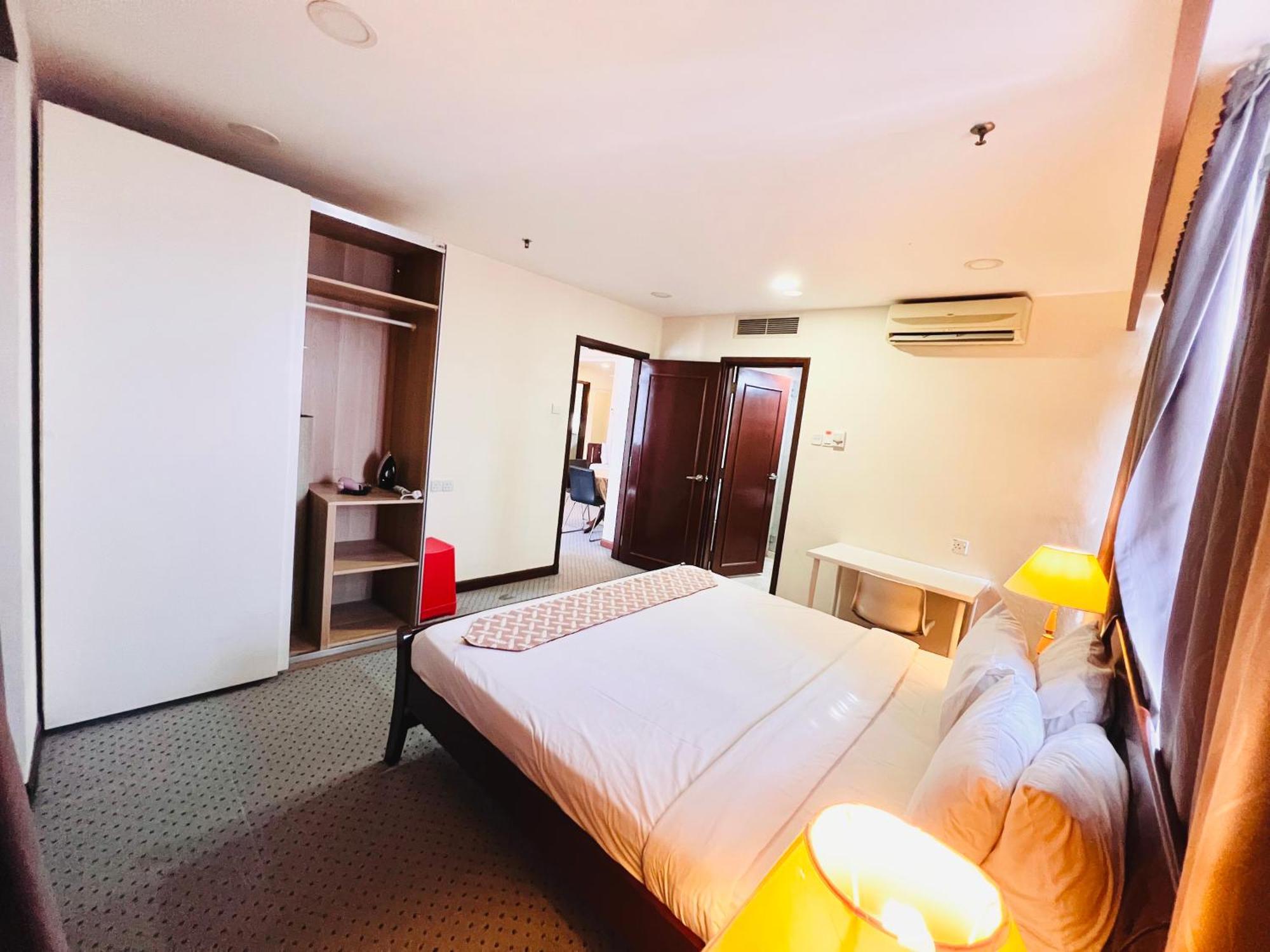 Regal Residences At Berjaya Times Square Kuala Lumpur Buitenkant foto