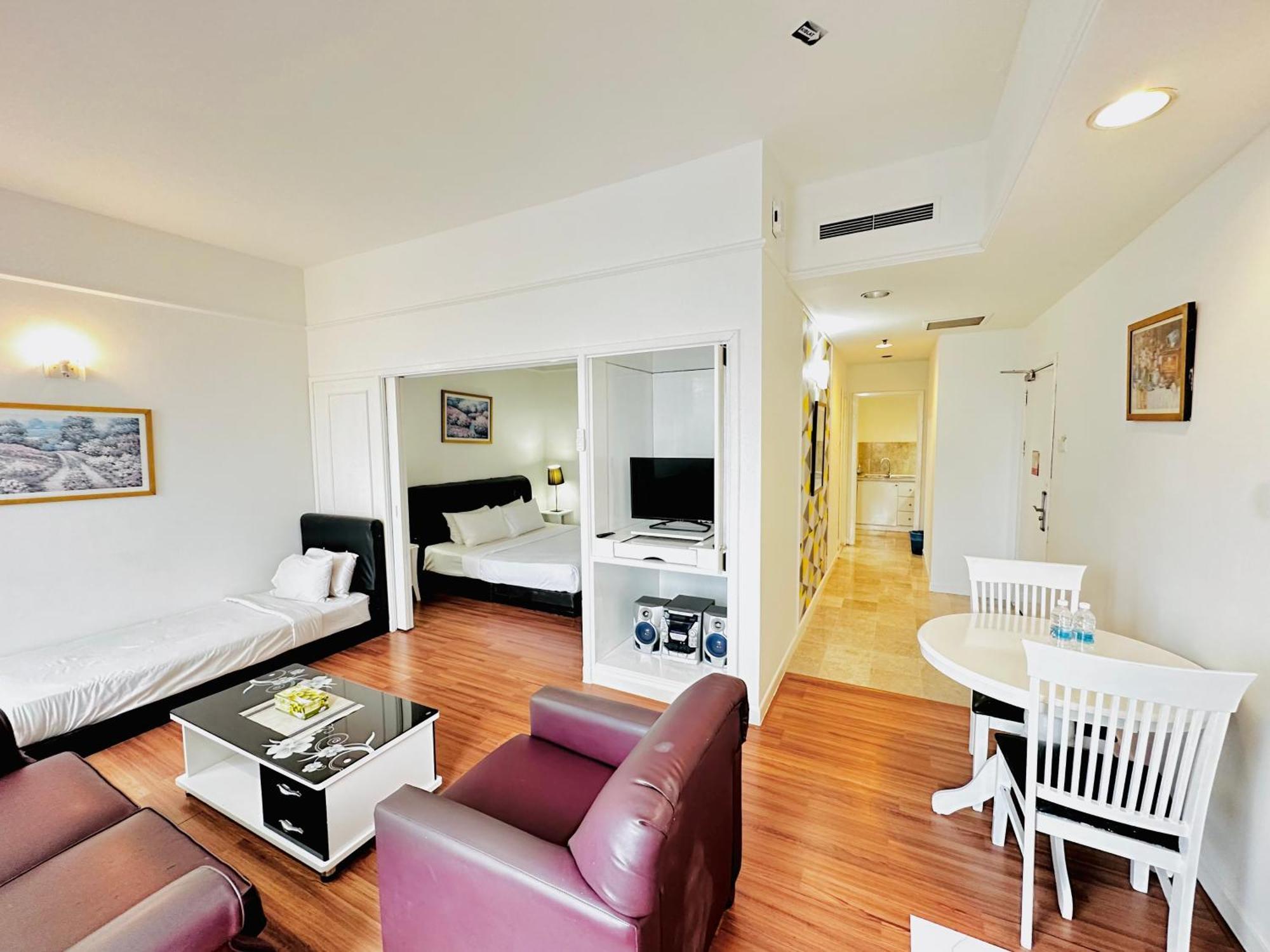 Regal Residences At Berjaya Times Square Kuala Lumpur Buitenkant foto
